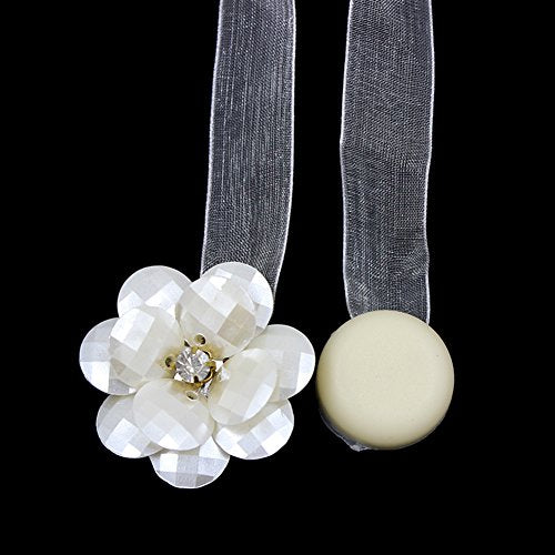 BOURJOIS La Petite Black Dress Eye-sentials: Mascara 2x .20 Oz., Eye Pencil.035 Oz., Eyeshadow Trio .1 Oz.