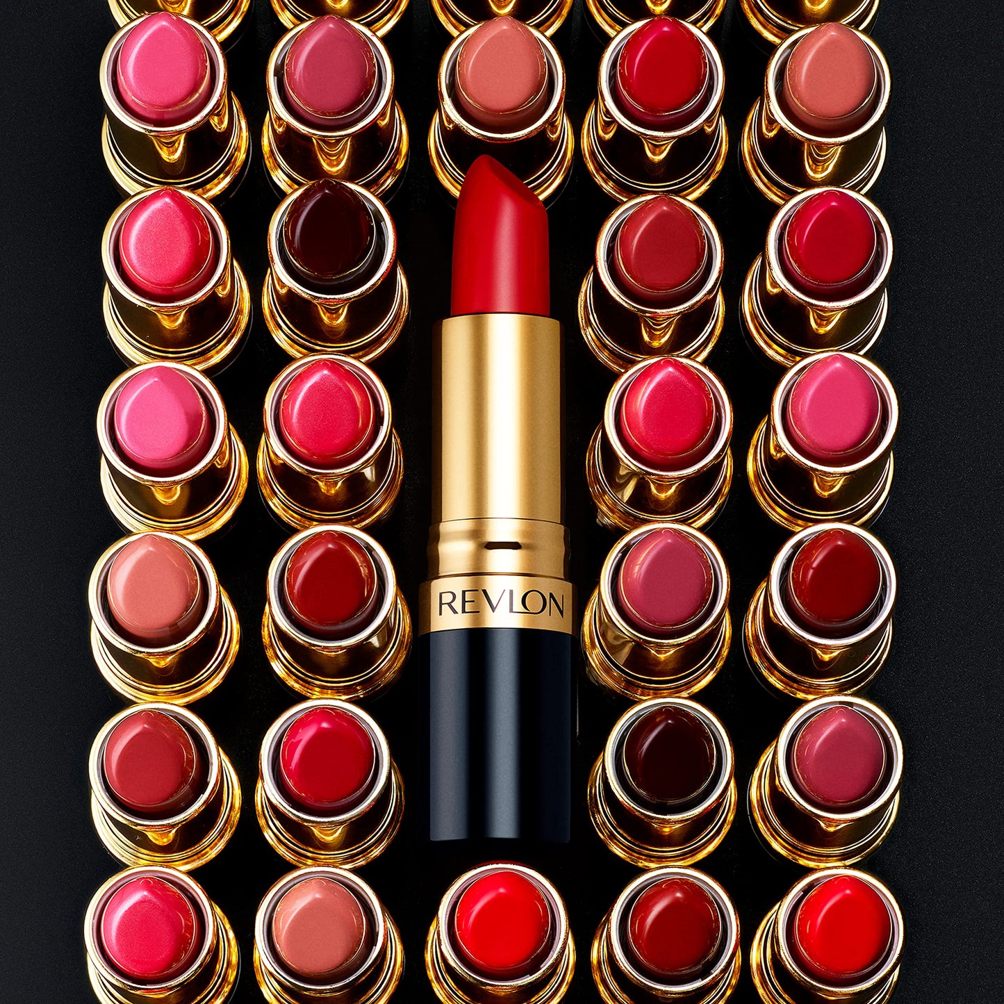 Revlon Super Lustrous Lipstick, Creamy Formula For Soft, Fuller-Looking Lips, Moisturized Feel, 773 I Got Chills, 0.15 oz