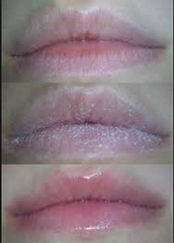 Aquafina Lip Balm, PURE ORIGINAL, Jojoba and Almond Oils& Vitamin E  .1oz