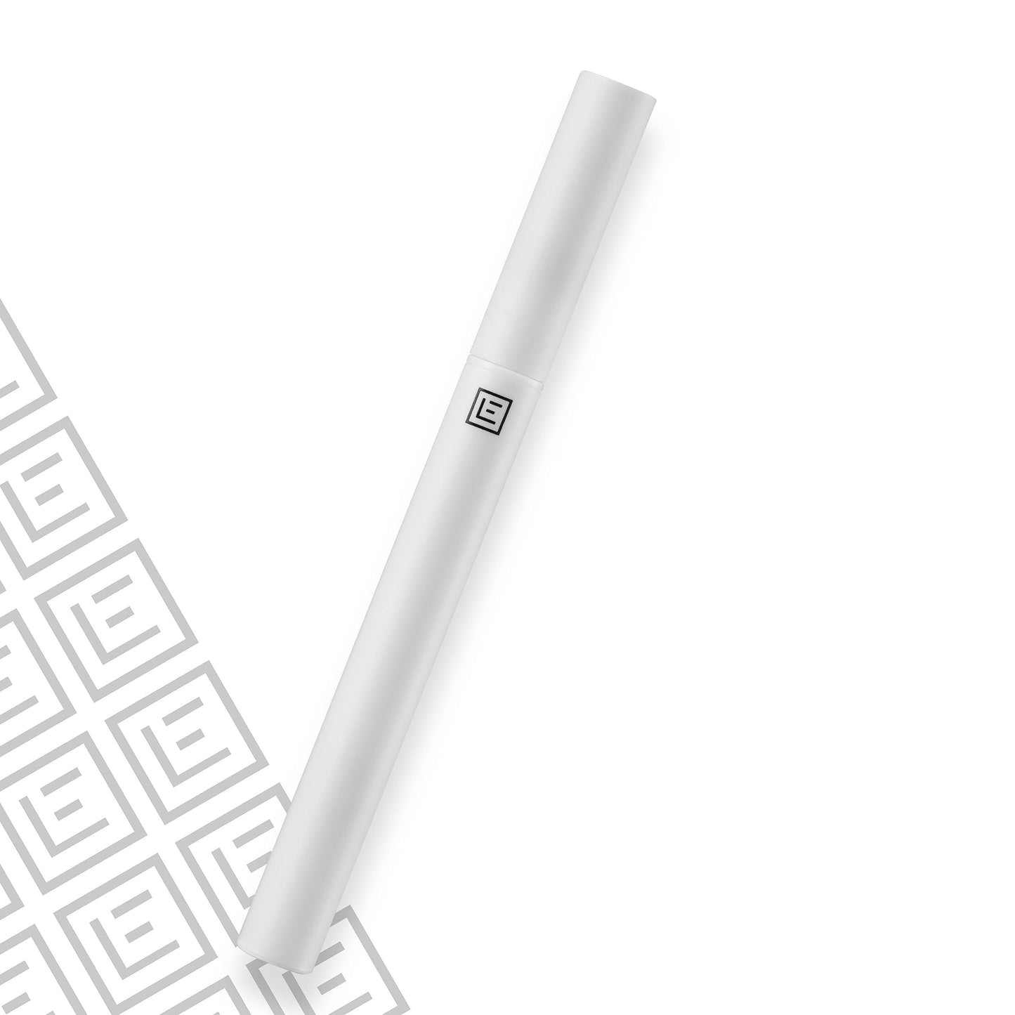 Eylure Line & Lash Felt Tip Adhesive Pen for False Eyelashes, Clear, 0.7 ml