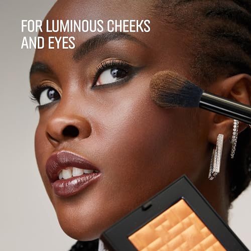 Bobbi Brown Highlighting Powder | Pearl-Infused Highlighter | For Luminous Cheeks & Eyes